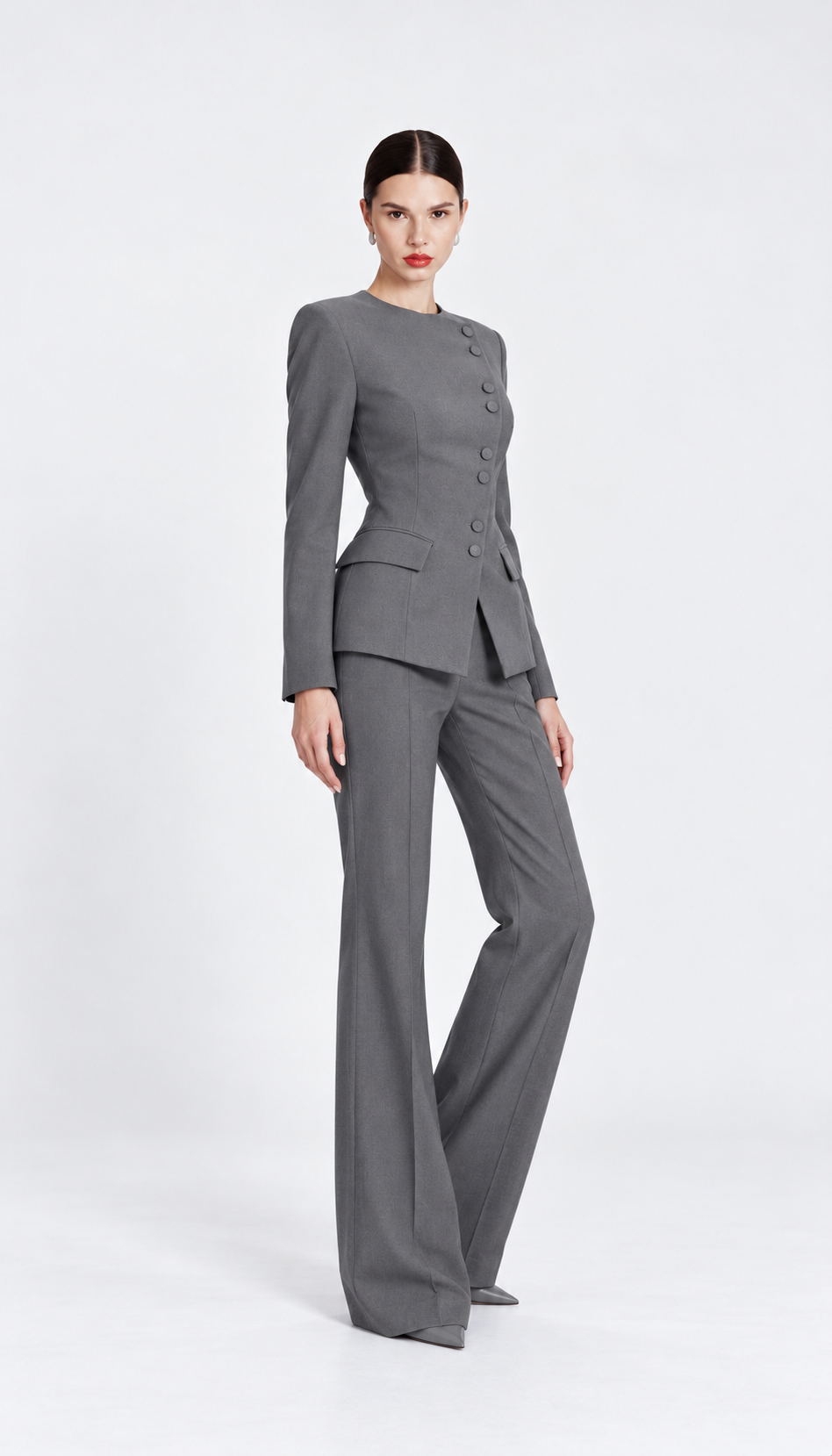 Laurent Suit
