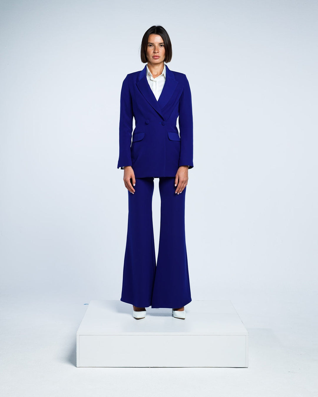 RENA BLAZER WITH TWO BUTTONS