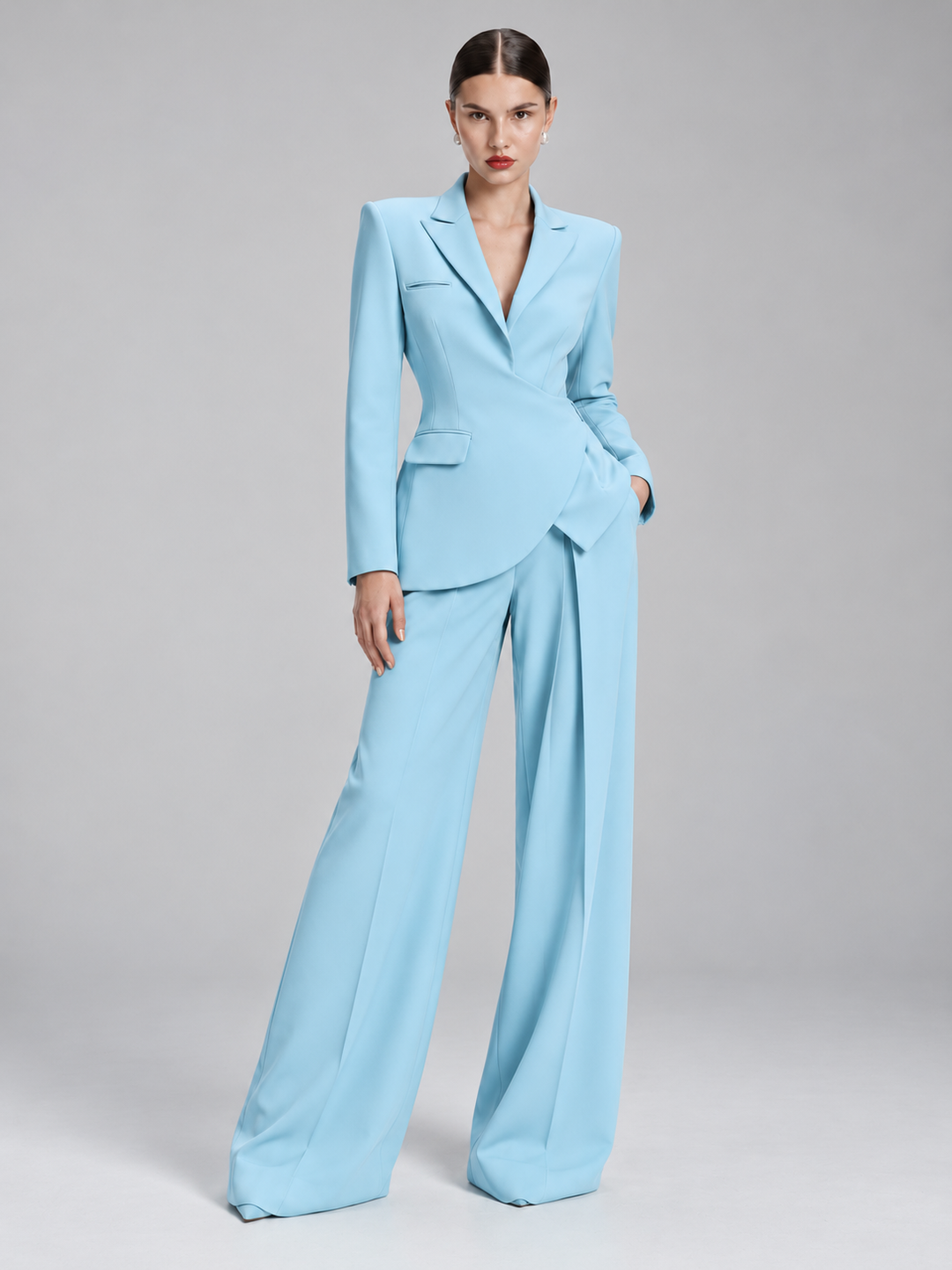Susana Suit