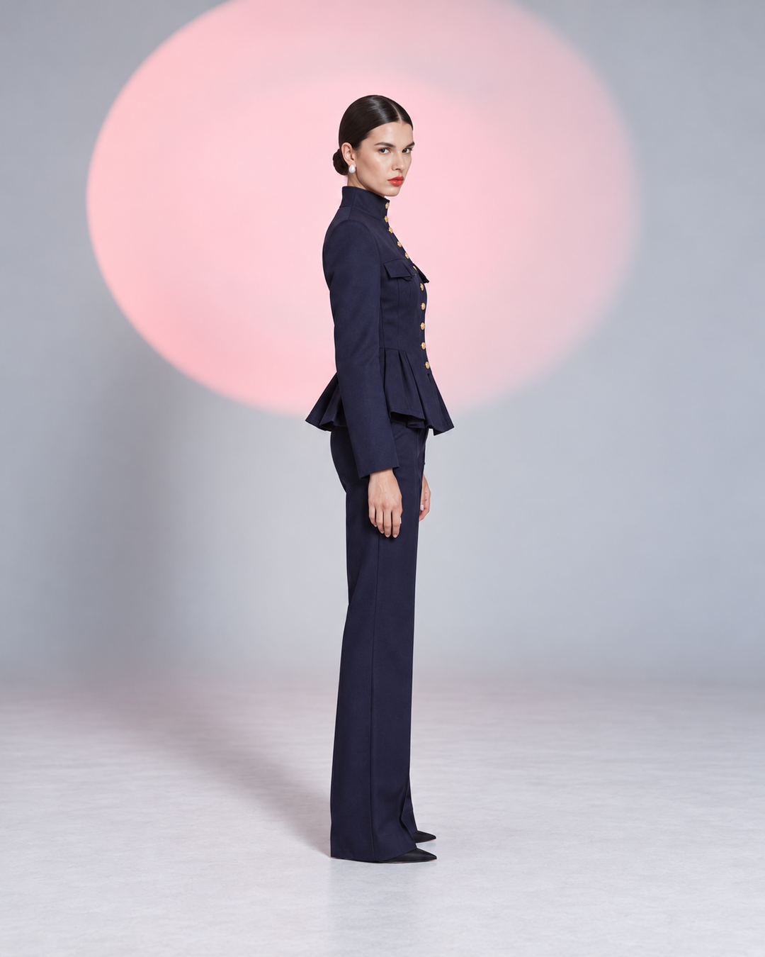 Valmont Suit