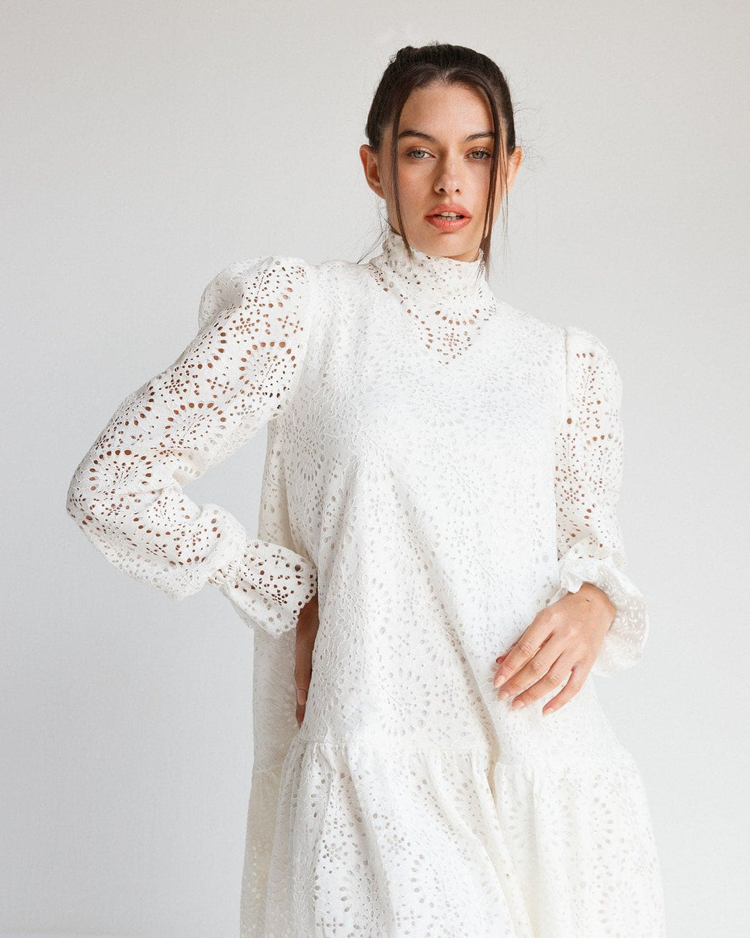 MINI EMBROIDERY DRESS