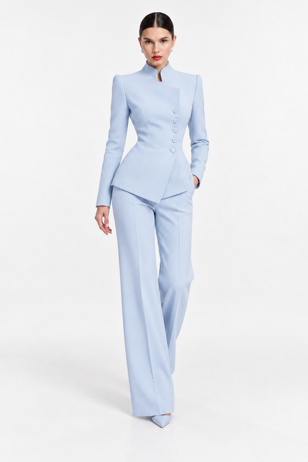 Bellavique Suit