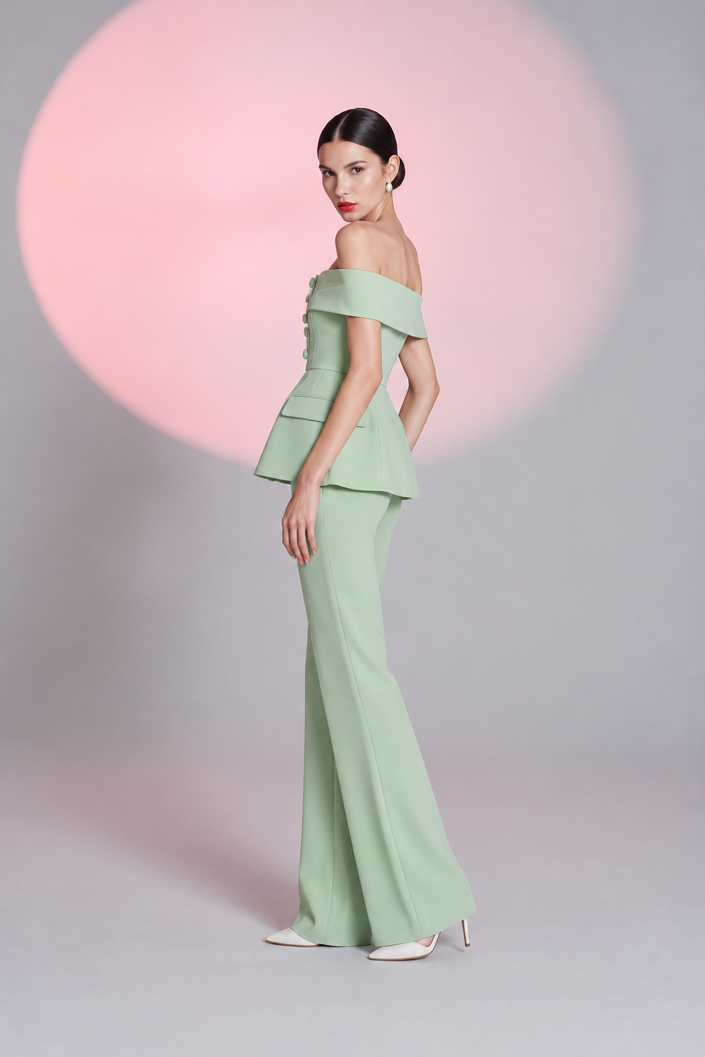 Delailah Suit