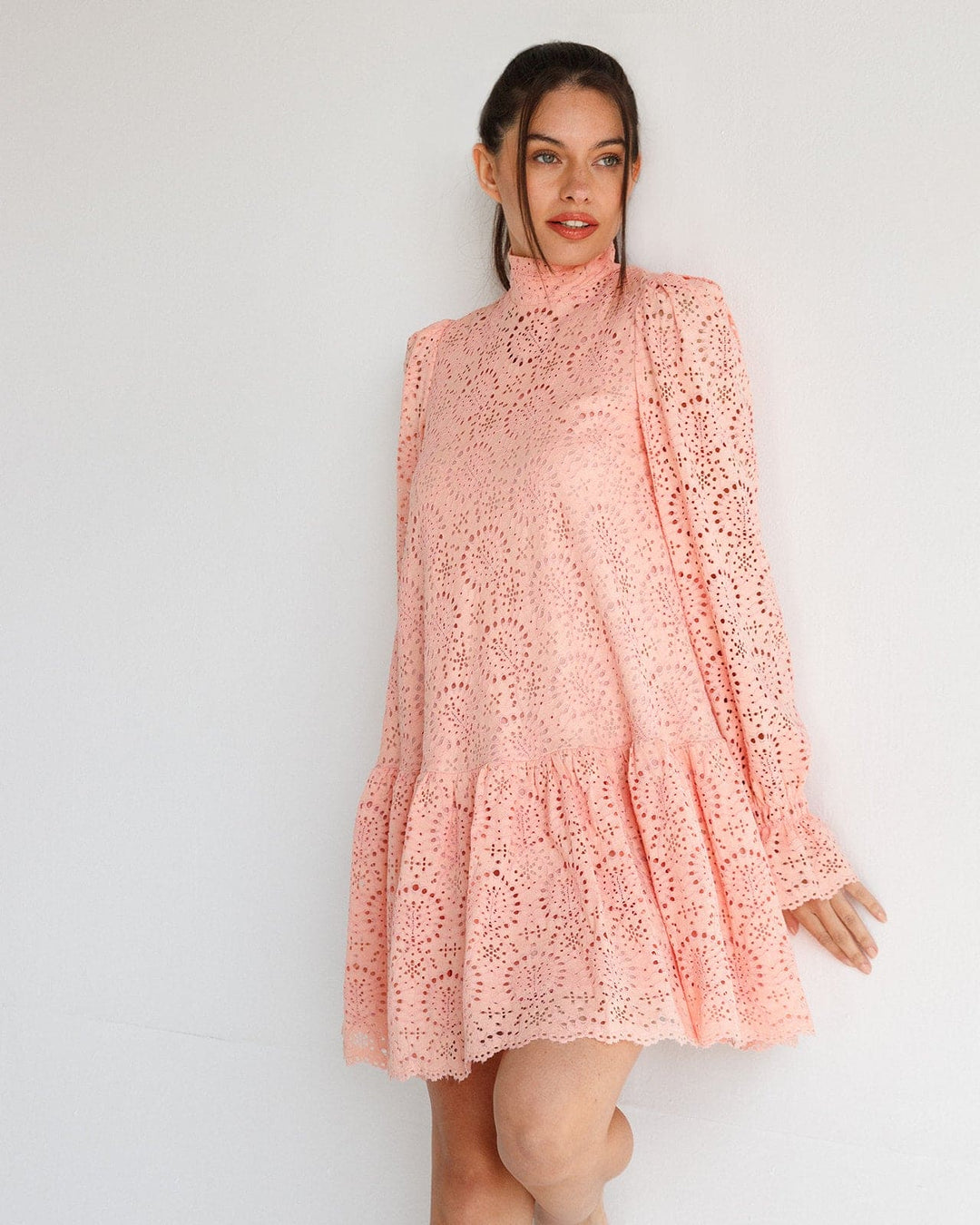 MINI EMBROIDERY DRESS