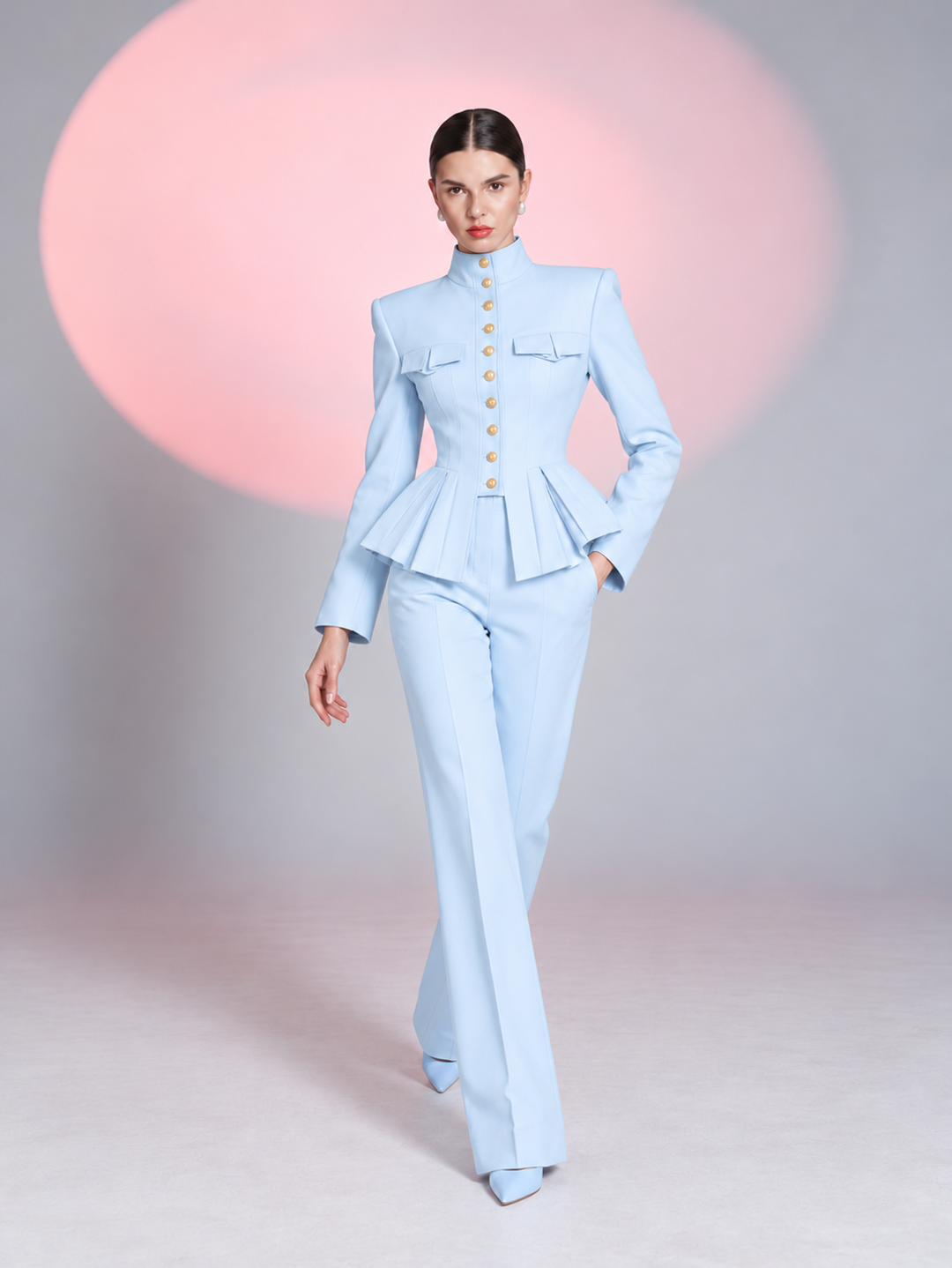 Valmont Suit