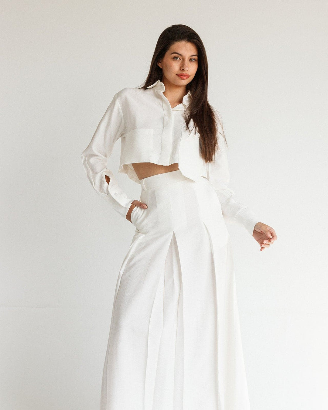 LONG SLEEVES CROPPED LINEN SHIRT