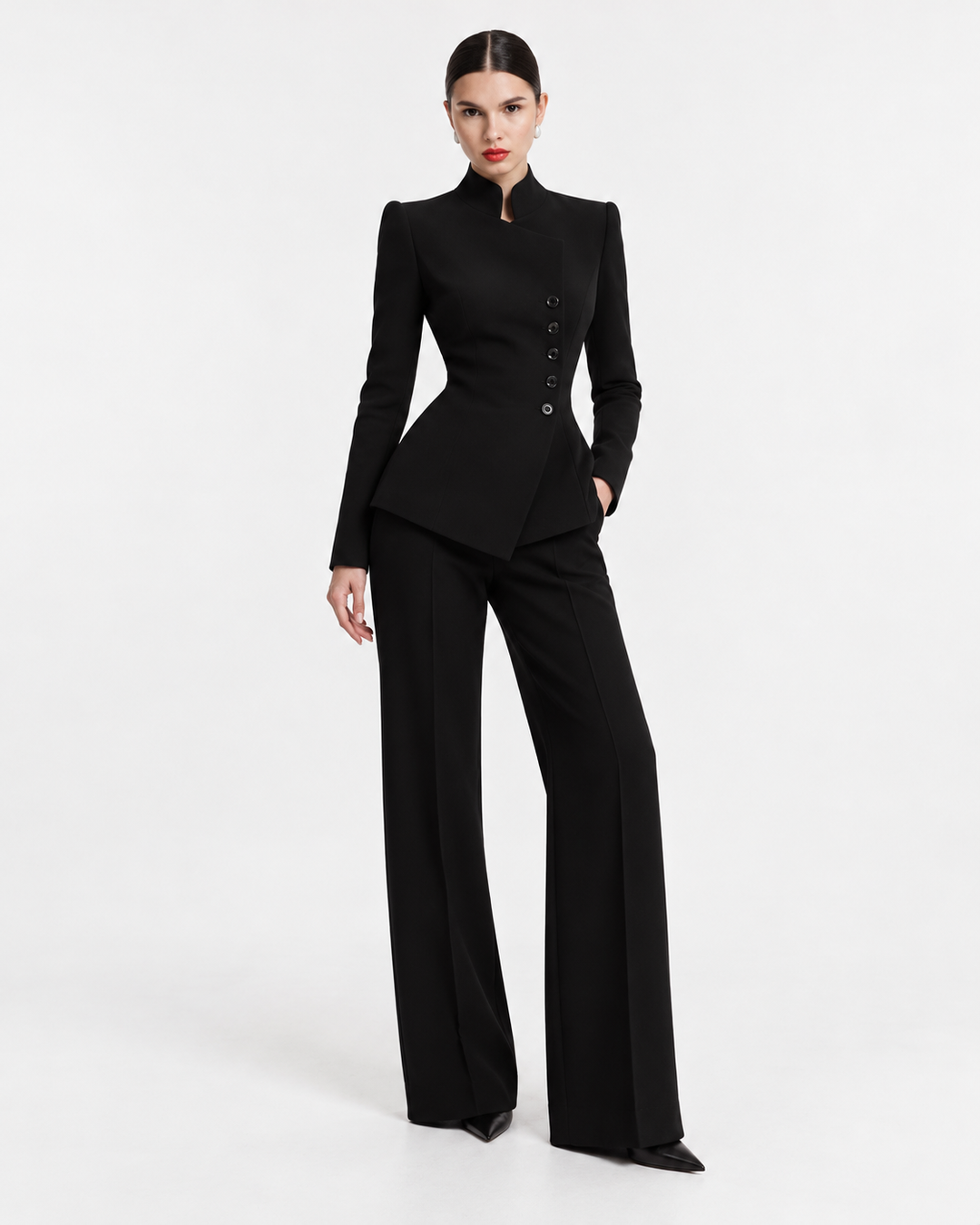 Bellavique Suit