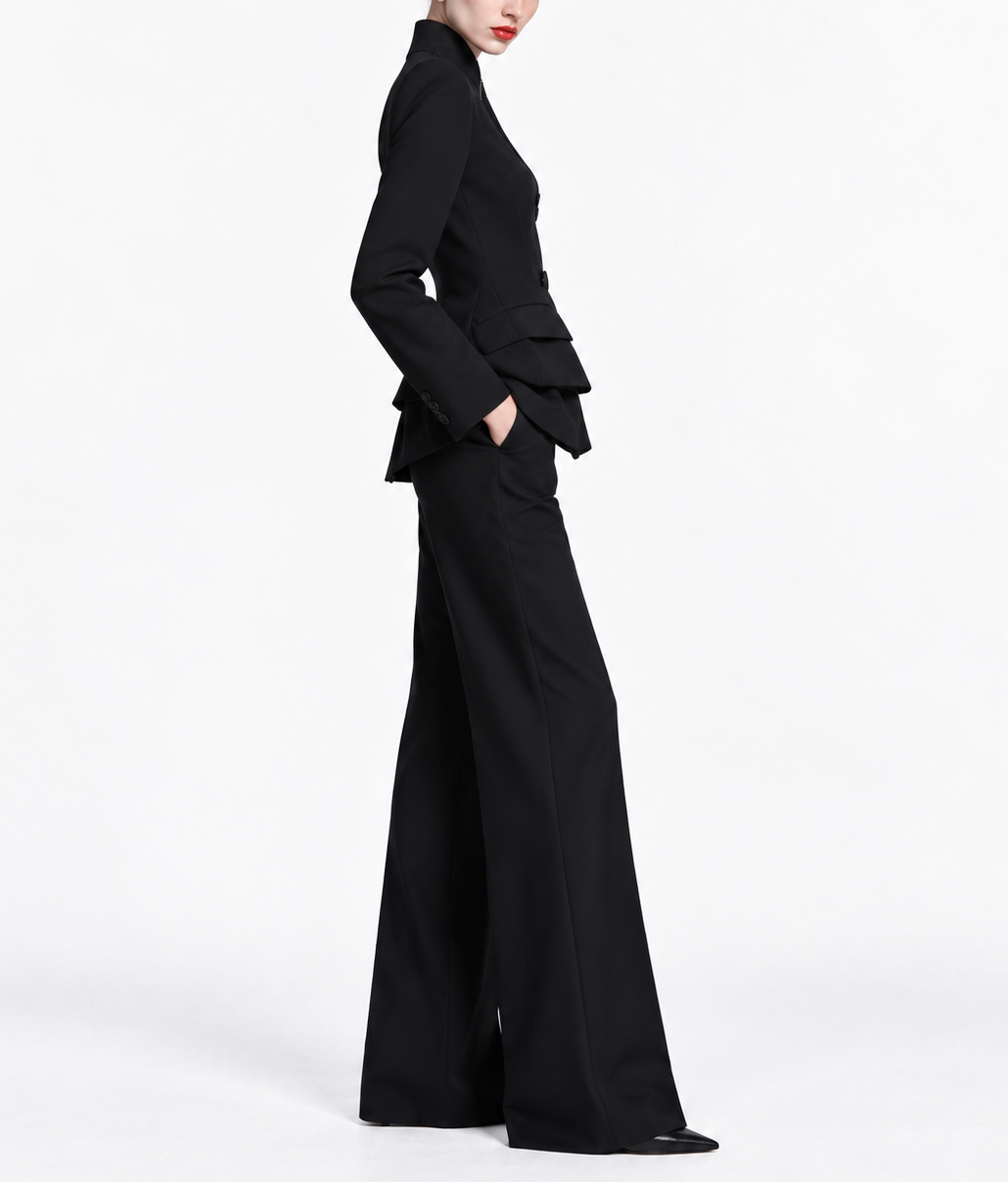 Maelle Suit