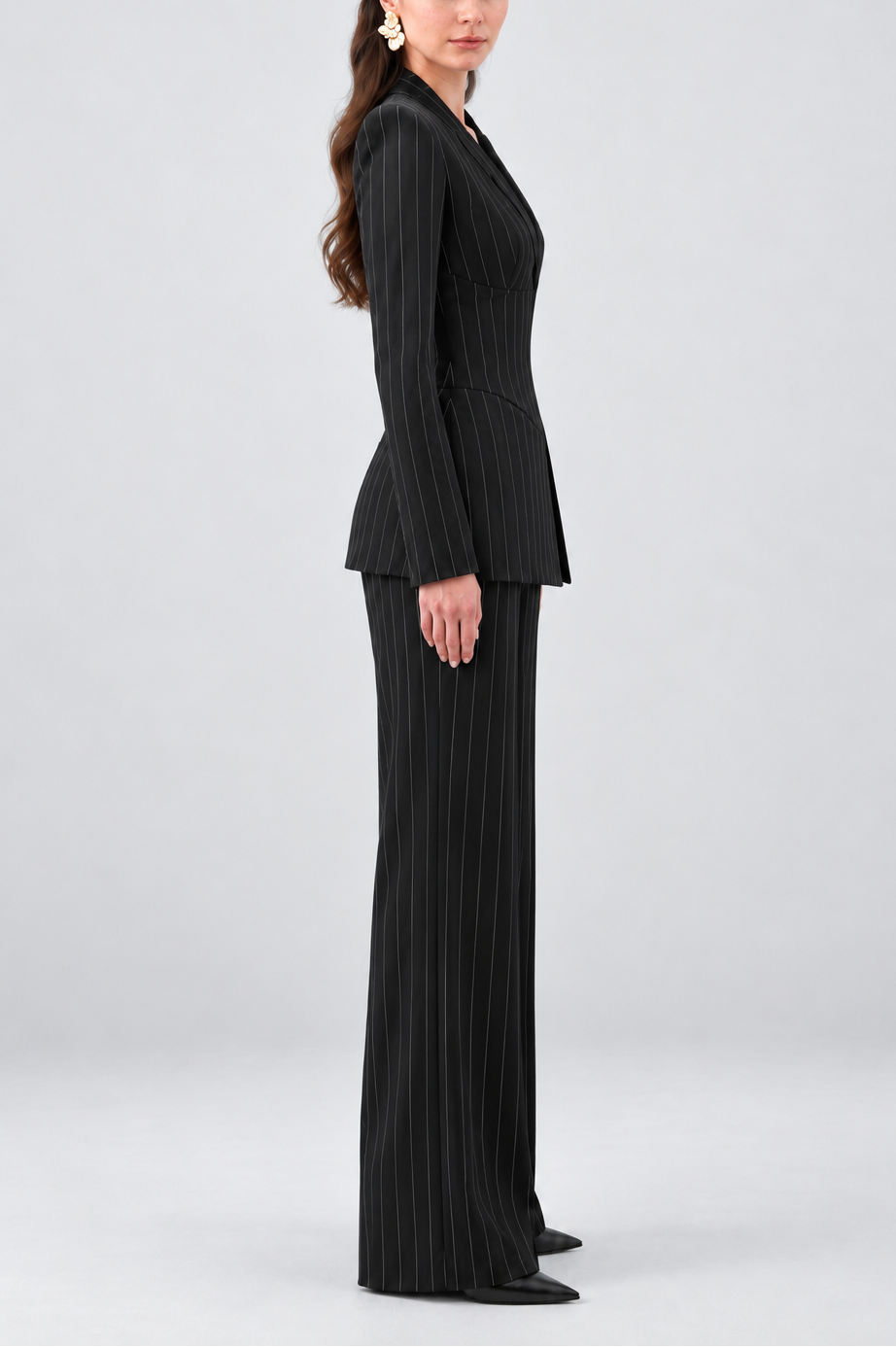 ÉMILIA SCULPTED SUIT