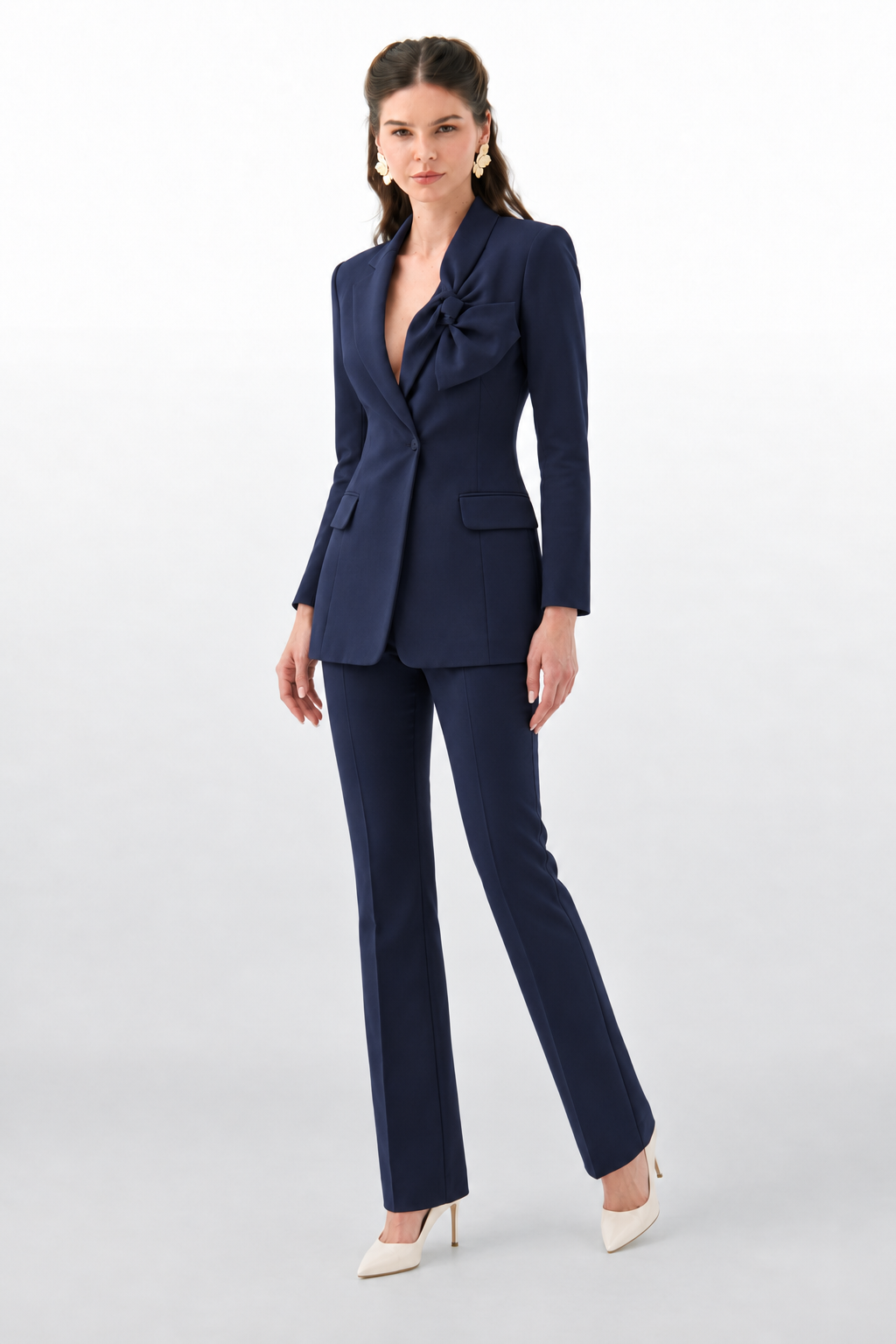 EURYDICE BOW SIGNATURE SUIT