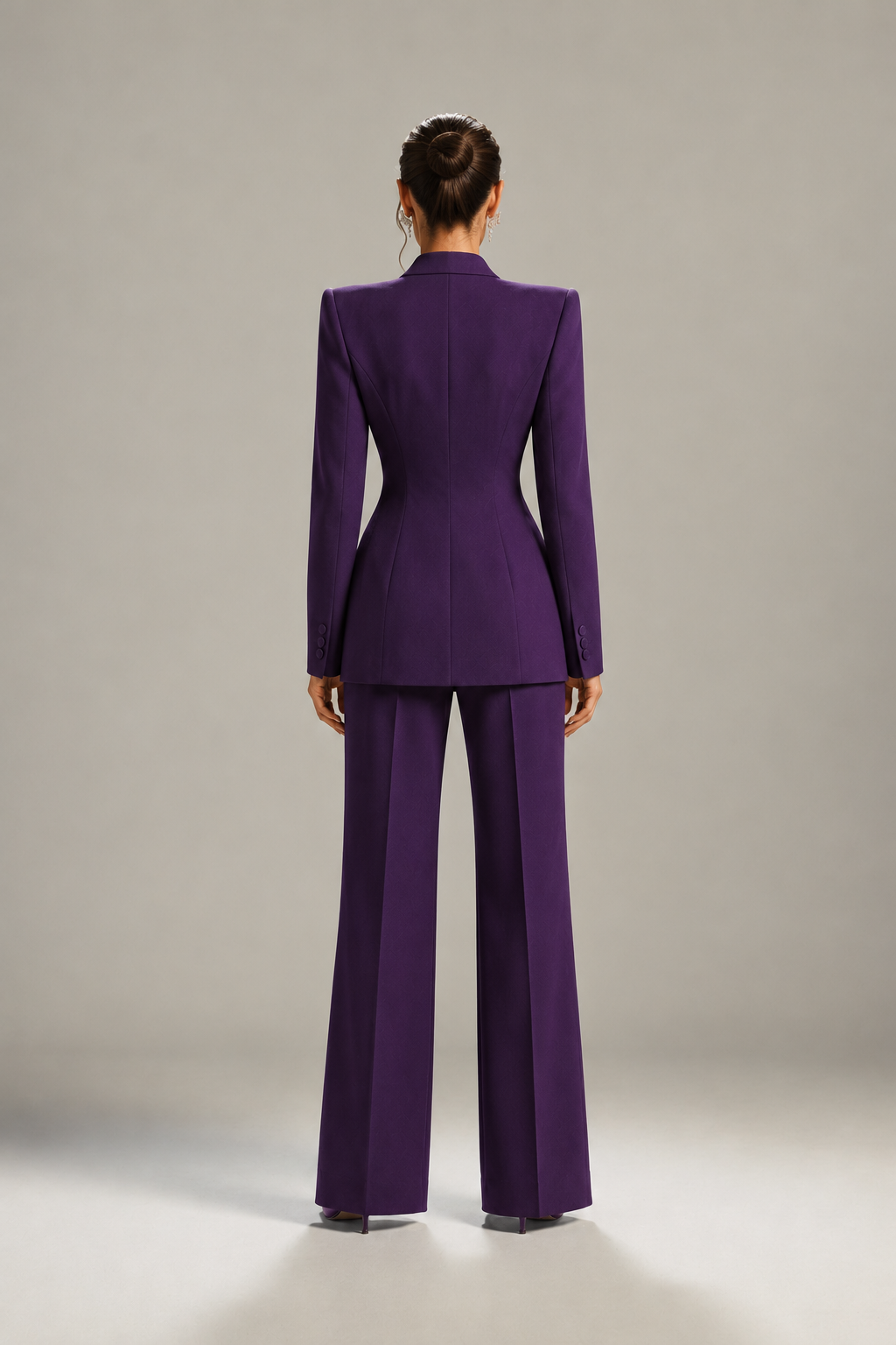 REGALIA CONTRAST SUIT